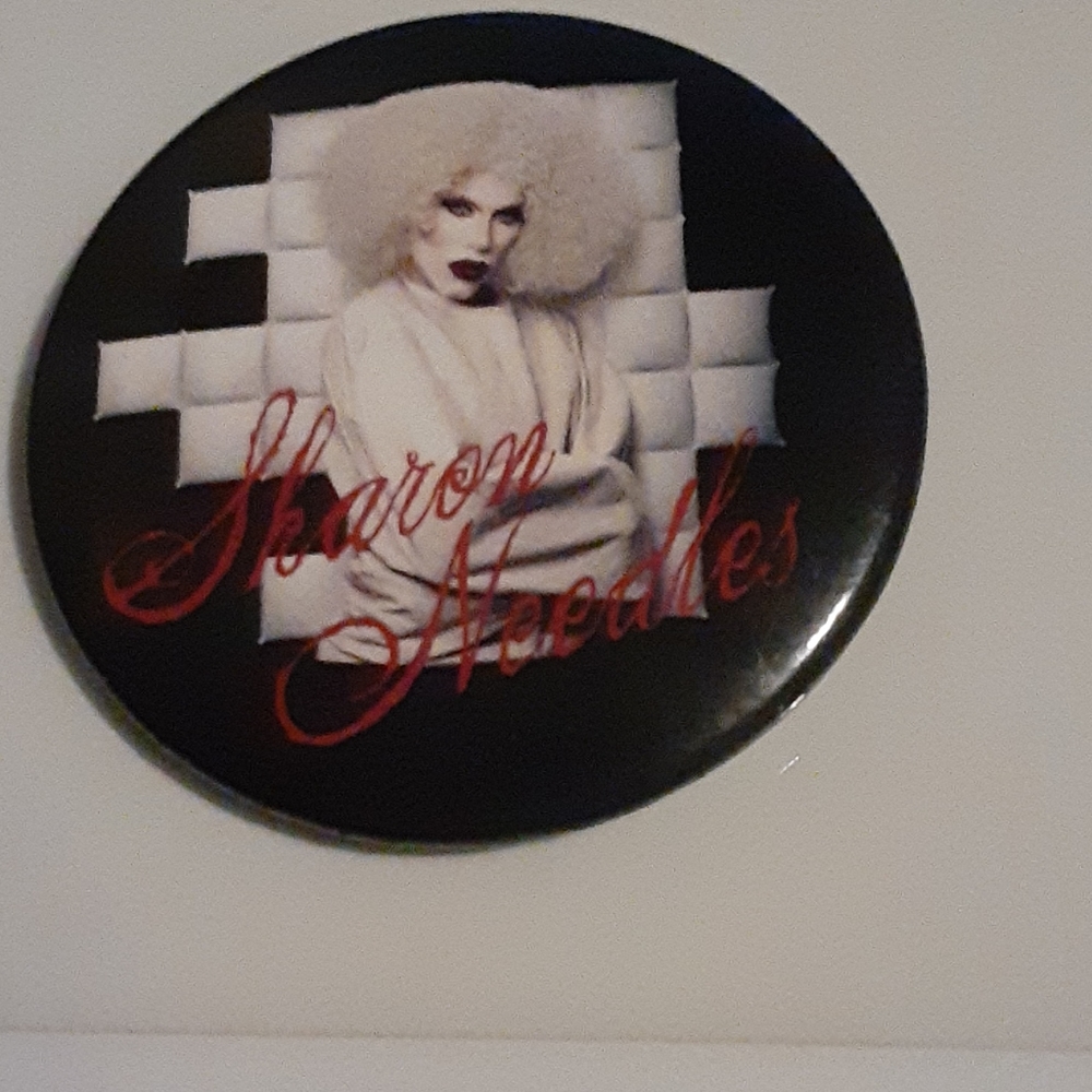 (2 for $6) sharon needles 1in pin